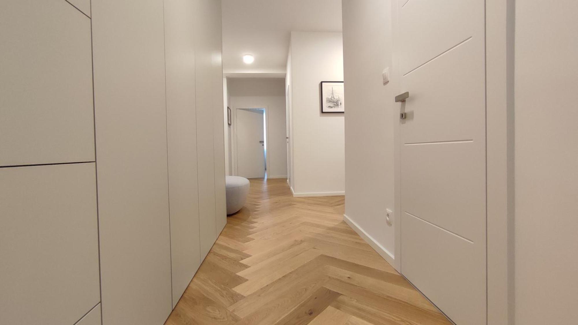 Bratislava Oldtown Apartment 130M2 ,60M2 Terrace And 2 Bathrooms المظهر الخارجي الصورة