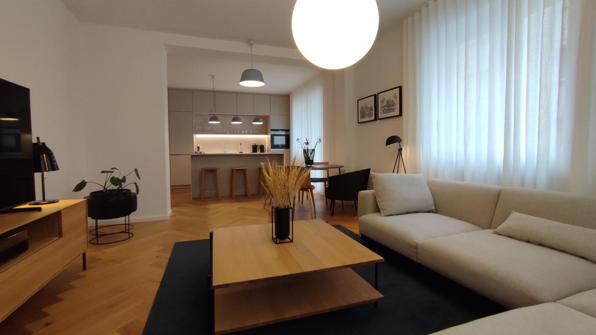 Bratislava Oldtown Apartment 130M2 ,60M2 Terrace And 2 Bathrooms المظهر الخارجي الصورة